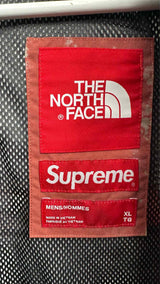 Supreme X The North Face Tie-dye Cargo Jacket