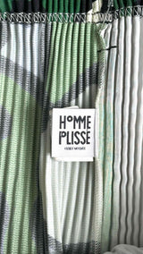 Homme Plisse Bolls Floral Pleated Cropped Wide Pants