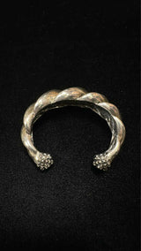 Natural Instinct Twist Angle Bangle