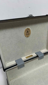 Globe Trotter Poker-box Case