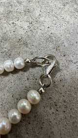 Hatten Labs Pearl Necklace