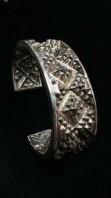 Natural Instinct Element Of Instinct 4 Bangle