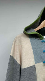 Yan Yan Knits Checked Stand-collar Pullover Sweater