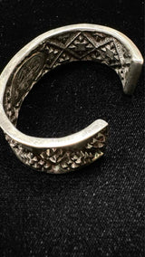 Natural Instinct Element Of Instinct 4 Bangle