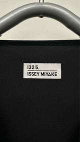 132 5. Issey Miyake Zip-up Snap-detailed Origami Over Jacket