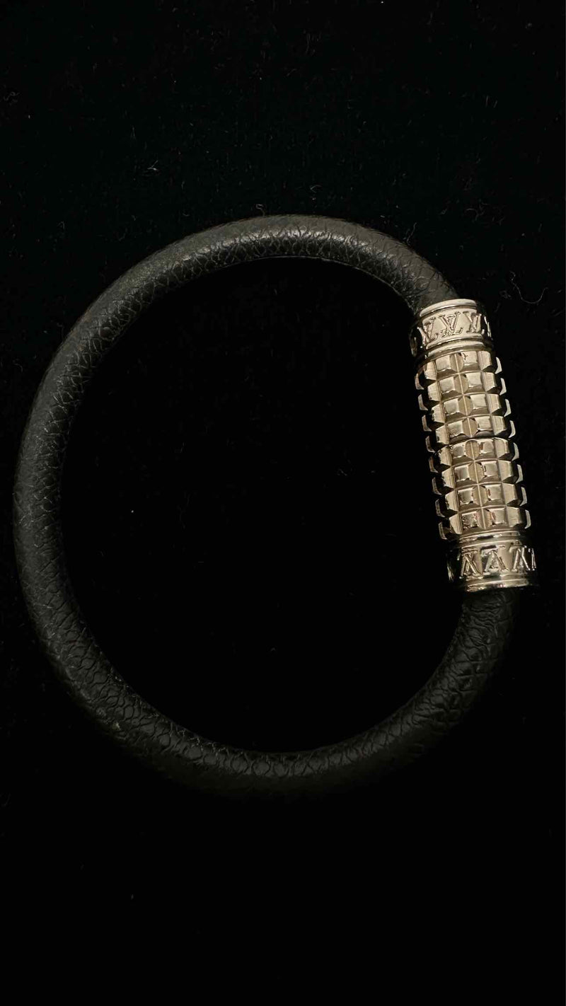 Louis Vuitton Digit Bracelet