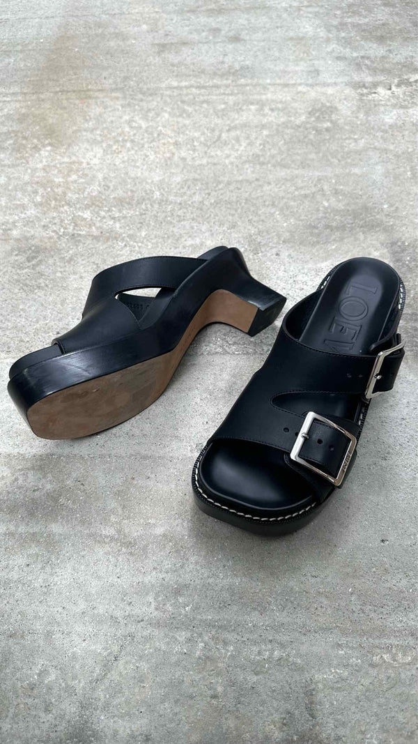 LOEWE Buckle Detailed Sandals