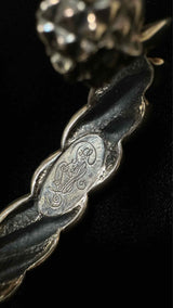 Natural Instinct Twist Angle Bangle