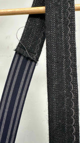 A Tentative Atelier Painter Cross Stripe-Band Pants