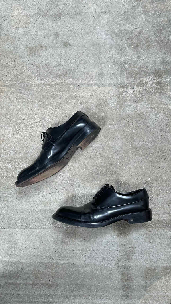 Louis Vuitton Leather shoes