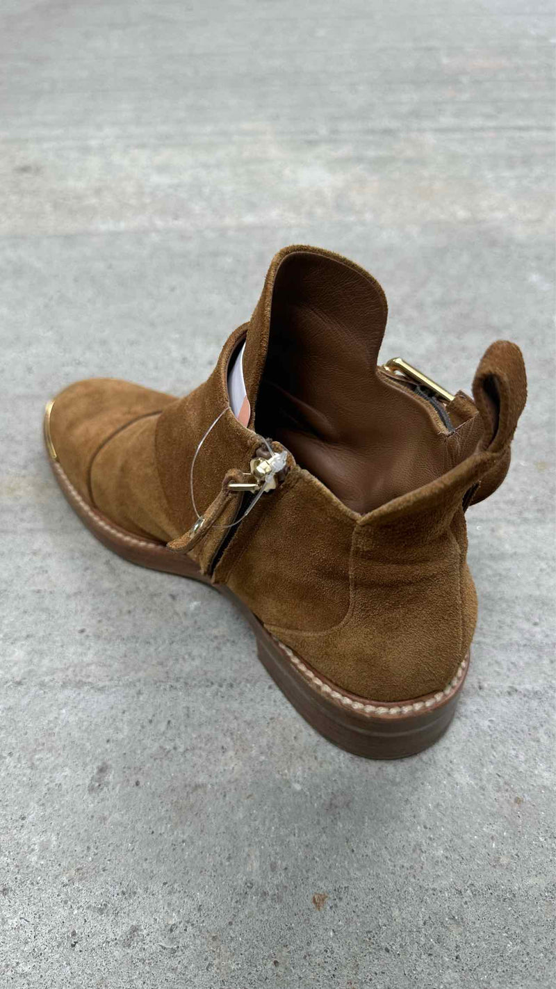 Louis Vuitton Logo-buckle Suede Ankle Boots