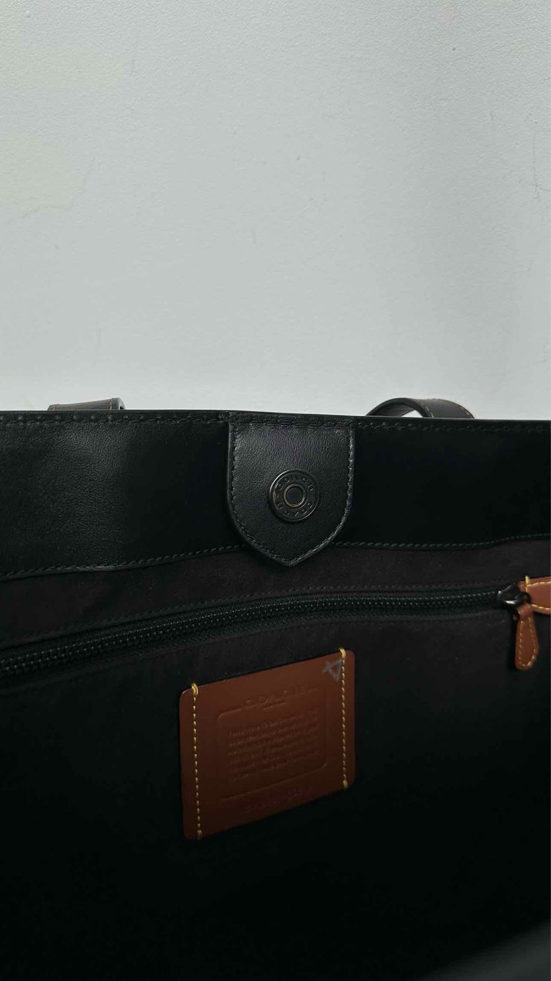 Coach Fieled Tote 40 Bag