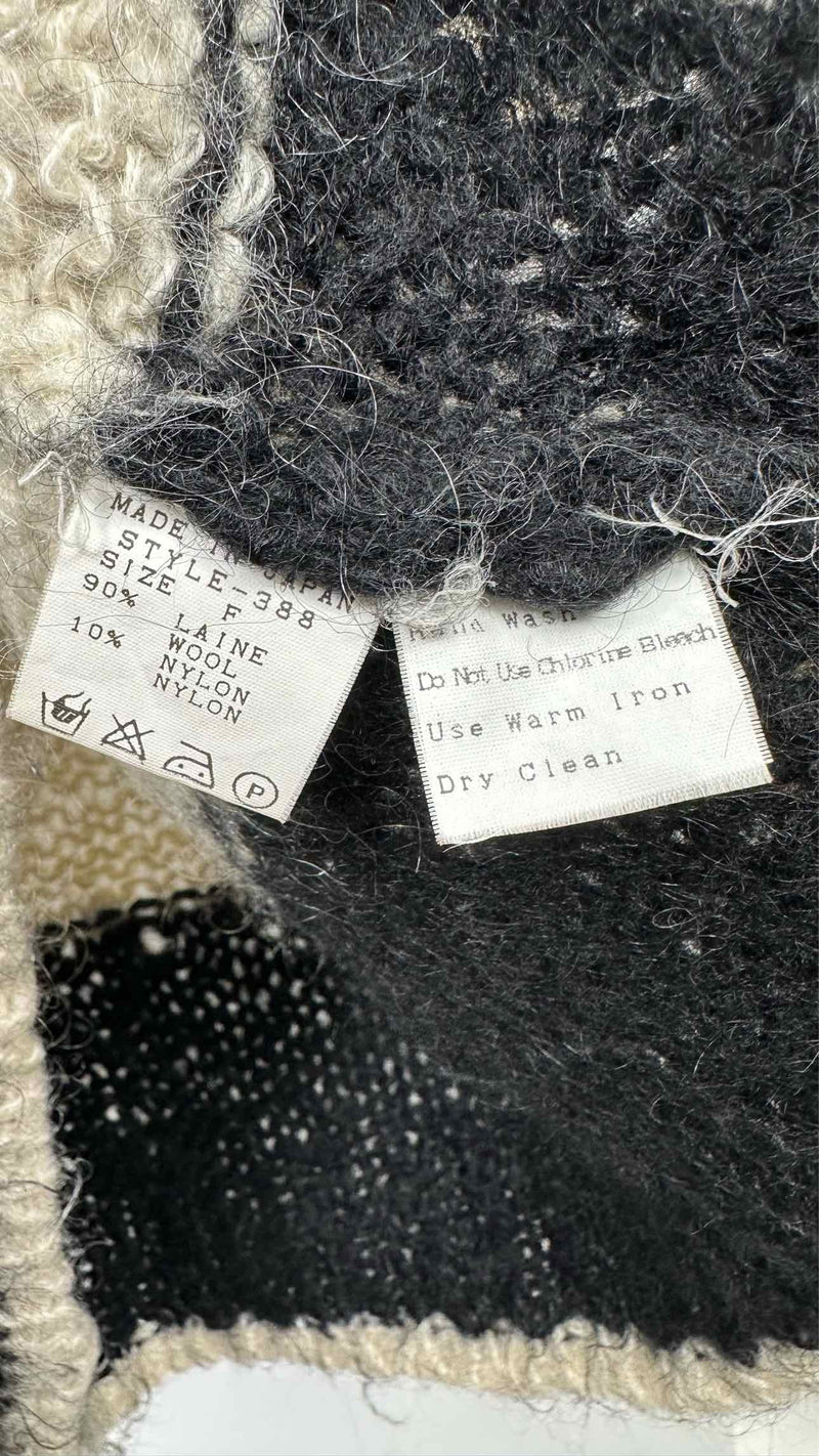 General Research Border Sweater