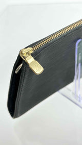 Louis Vuitton Epi Pochet