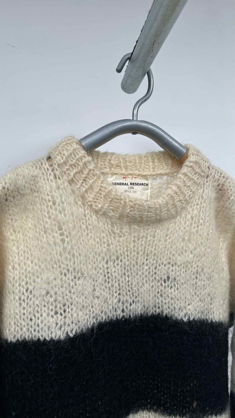 General Research Border Sweater