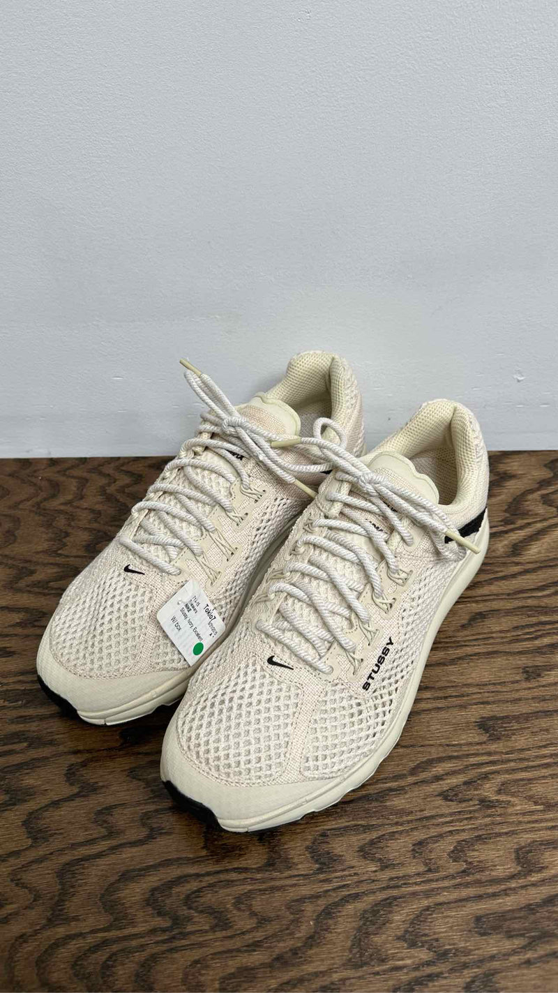 NIKE X Stussy Air Max 2013 Sneakers