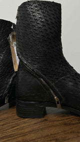 Carol Christian Poell Laser-Cut Tornade-Zip Boots