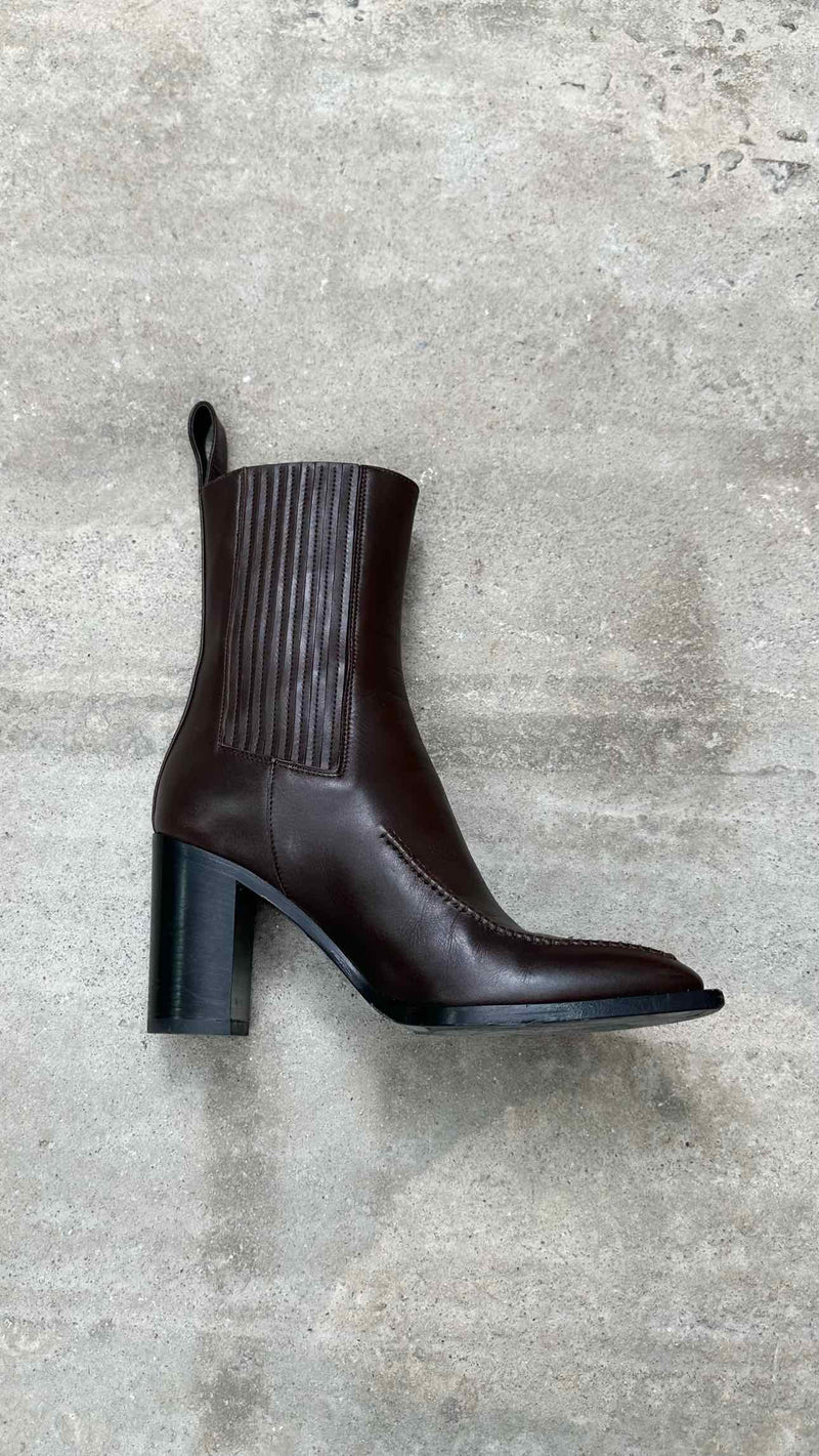 Peter Do Heel Chelsea Leather Boots