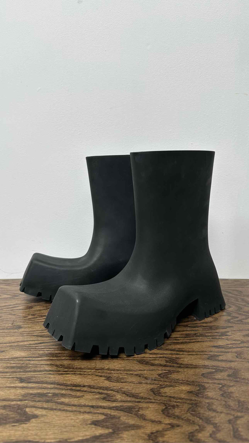 Balenciaga Trooper Rubber Boots