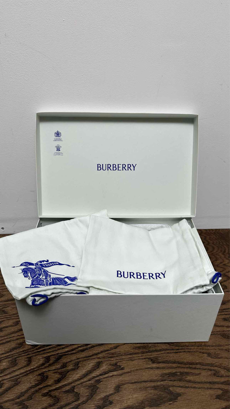 Burberry Leather Shoes