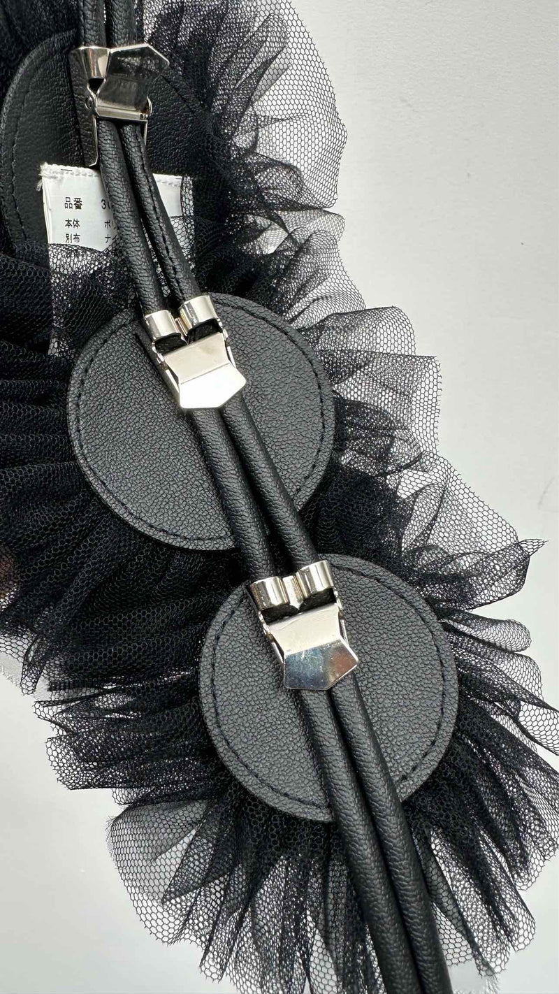 Noir Kei Ninomiya Flower Corsage Loop Tie