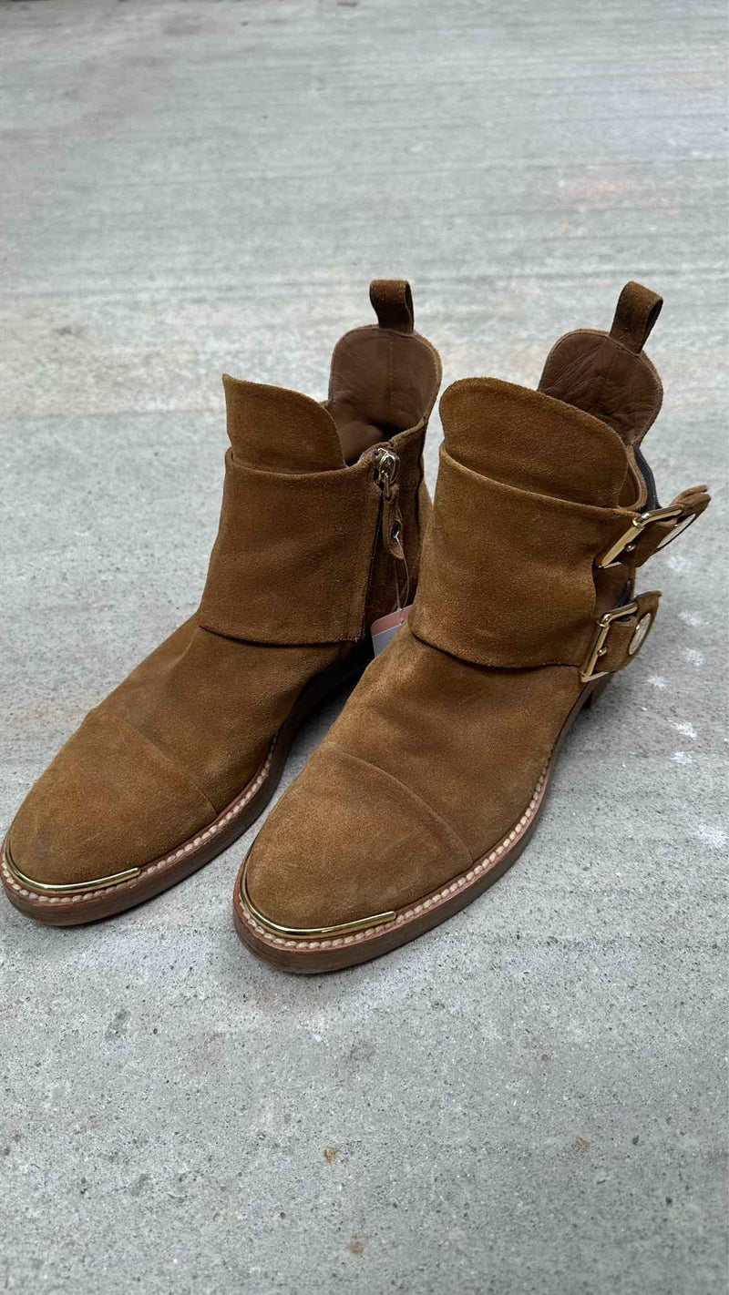 Louis Vuitton Logo-buckle Suede Ankle Boots