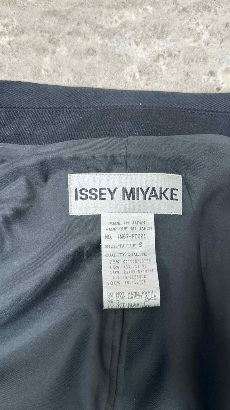 Issey Miyake Border Jacquard Jacket