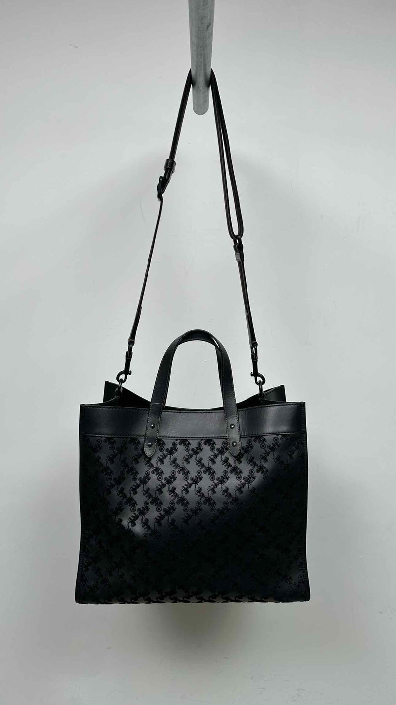 Coach Fieled Tote 40 Bag