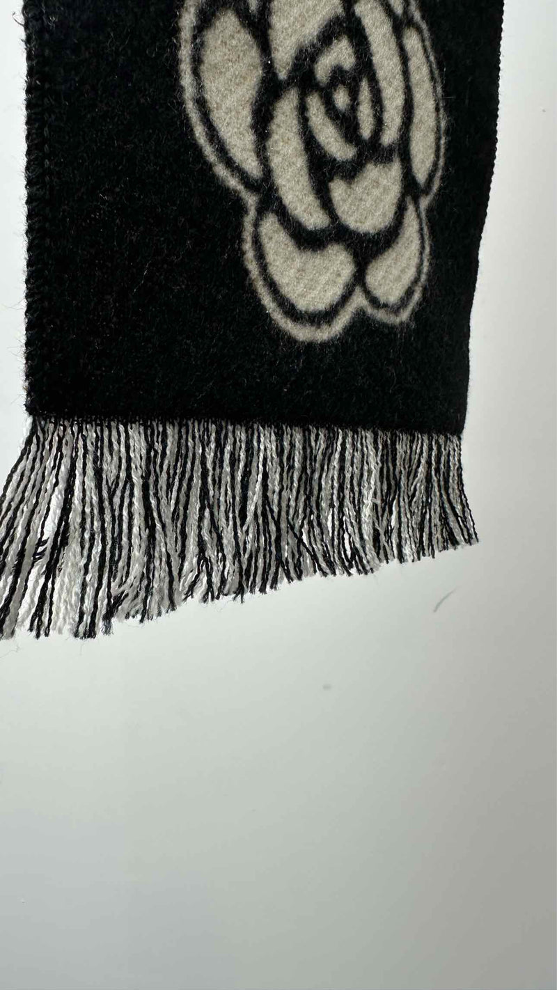 Chanel MCR Metiers D'art Scarf