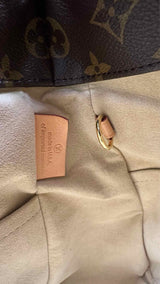 Louis Vuitton Monogram Artsy Hand Bag