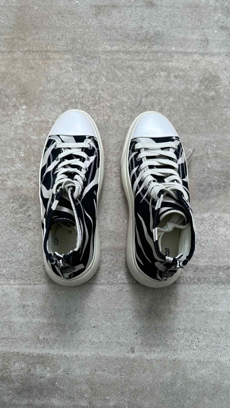 R13 Zebra Kurt Sneakers