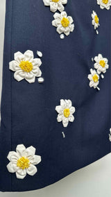 Shushu/Tong Embellished Flower Pencil Skirt
