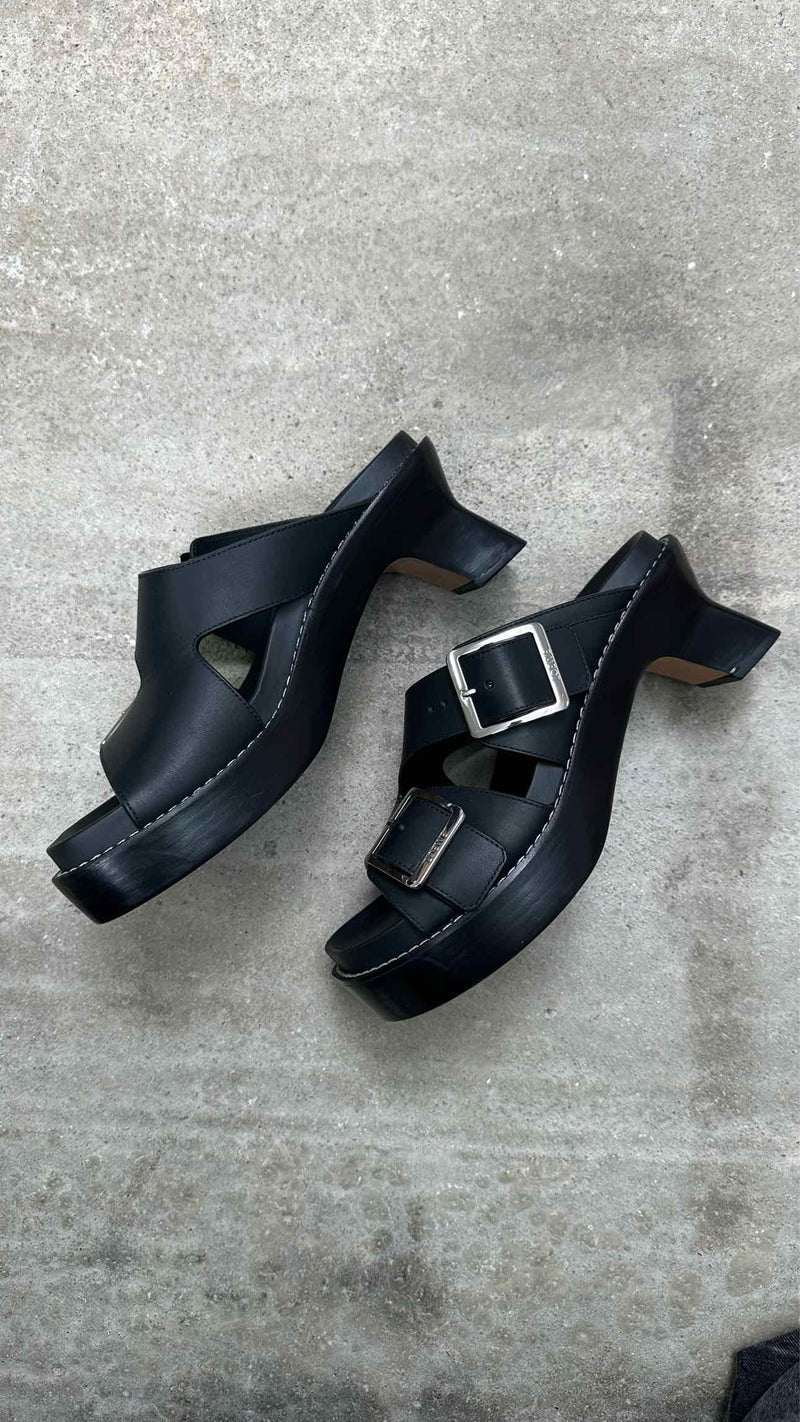 LOEWE Buckle Detailed Sandals