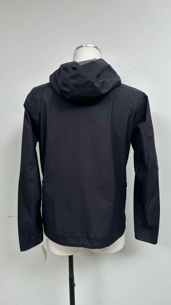 Descente Tech Alterrain Windbreaker