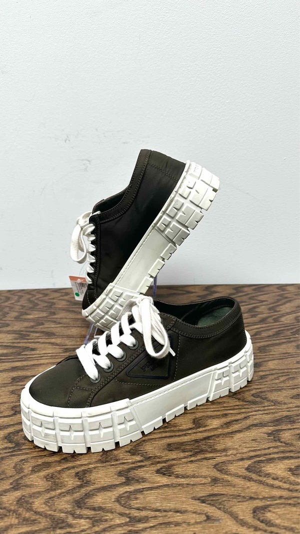 PRADA Double-Wheel Trainer Sneakers