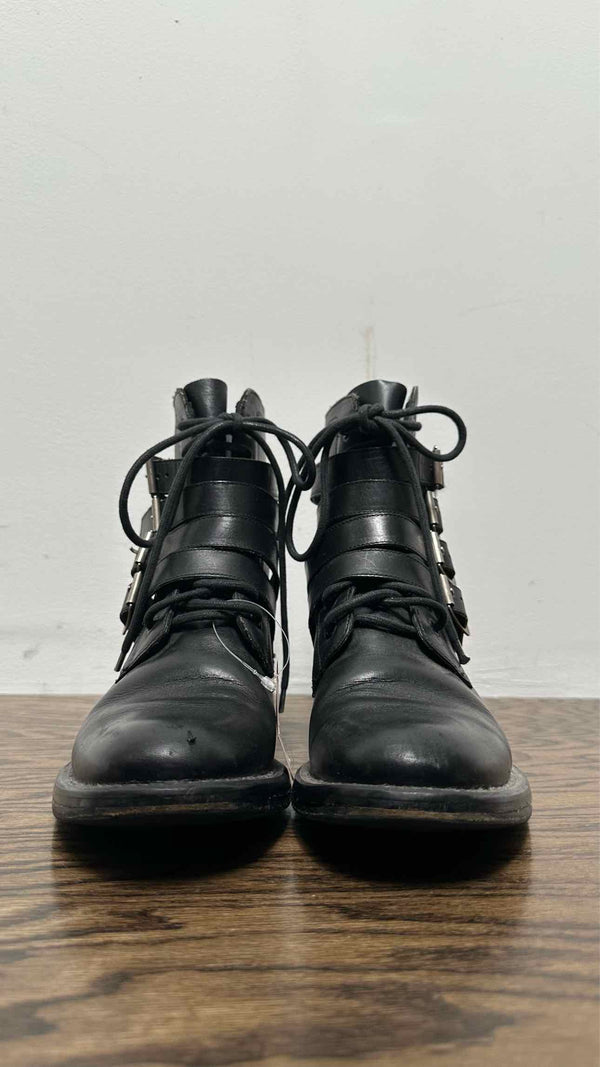 Saint Laurent Boots