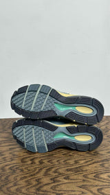 AURALEE x New Balance V990 AL4 Sneakers