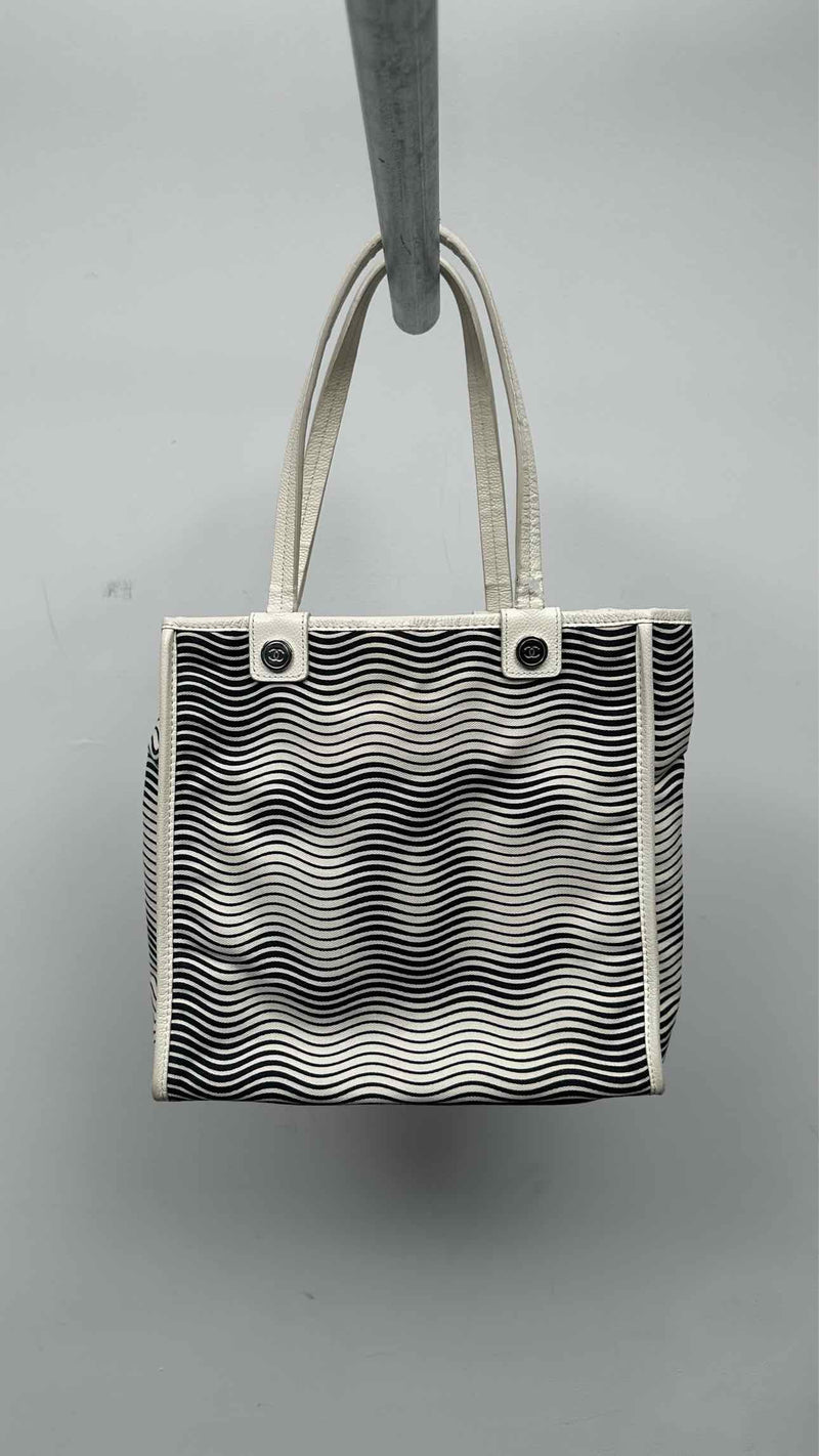 Chanel Cruise Line CC Tote Bag