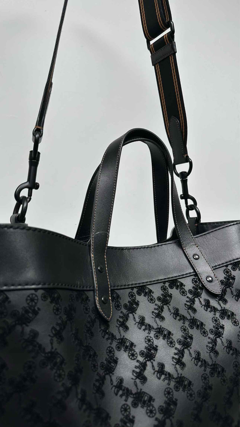 Coach Fieled Tote 40 Bag