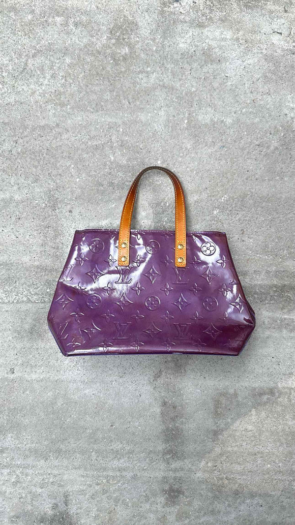 Louis Vuitton Vernis Reade GM Bag