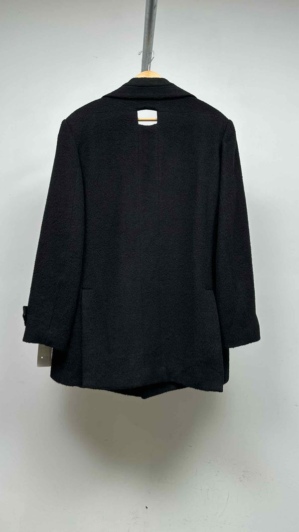 Nullus Pea Multi-pocket Coat