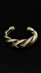 Natural Instinct Twist Angle Bangle