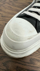 Alexander McQueen Tread Slick Low Sneakers