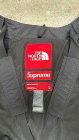 Supreme x The North RTG Millitary Face Vest