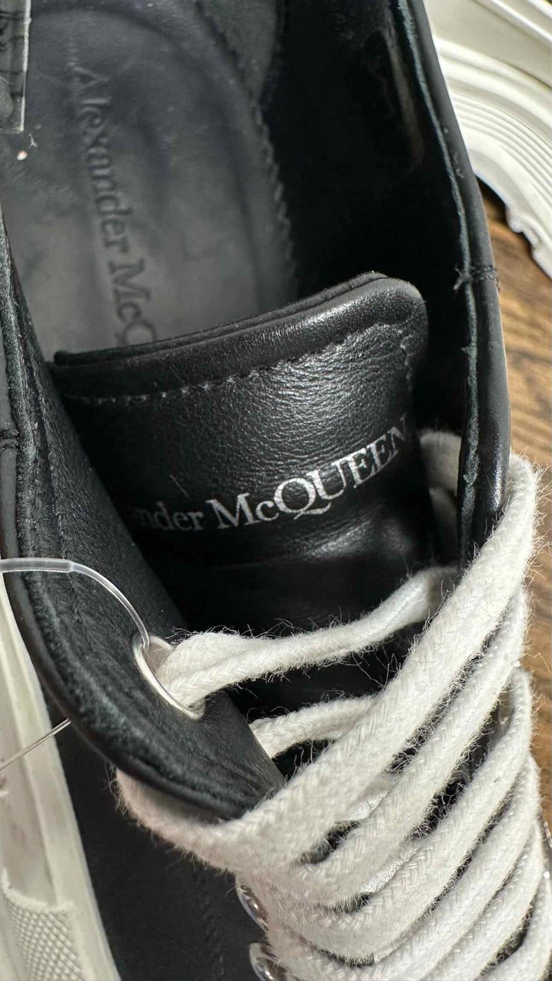 Alexander McQueen Tread Slick Low Sneakers