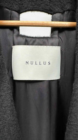 Nullus Pea Multi-pocket Coat