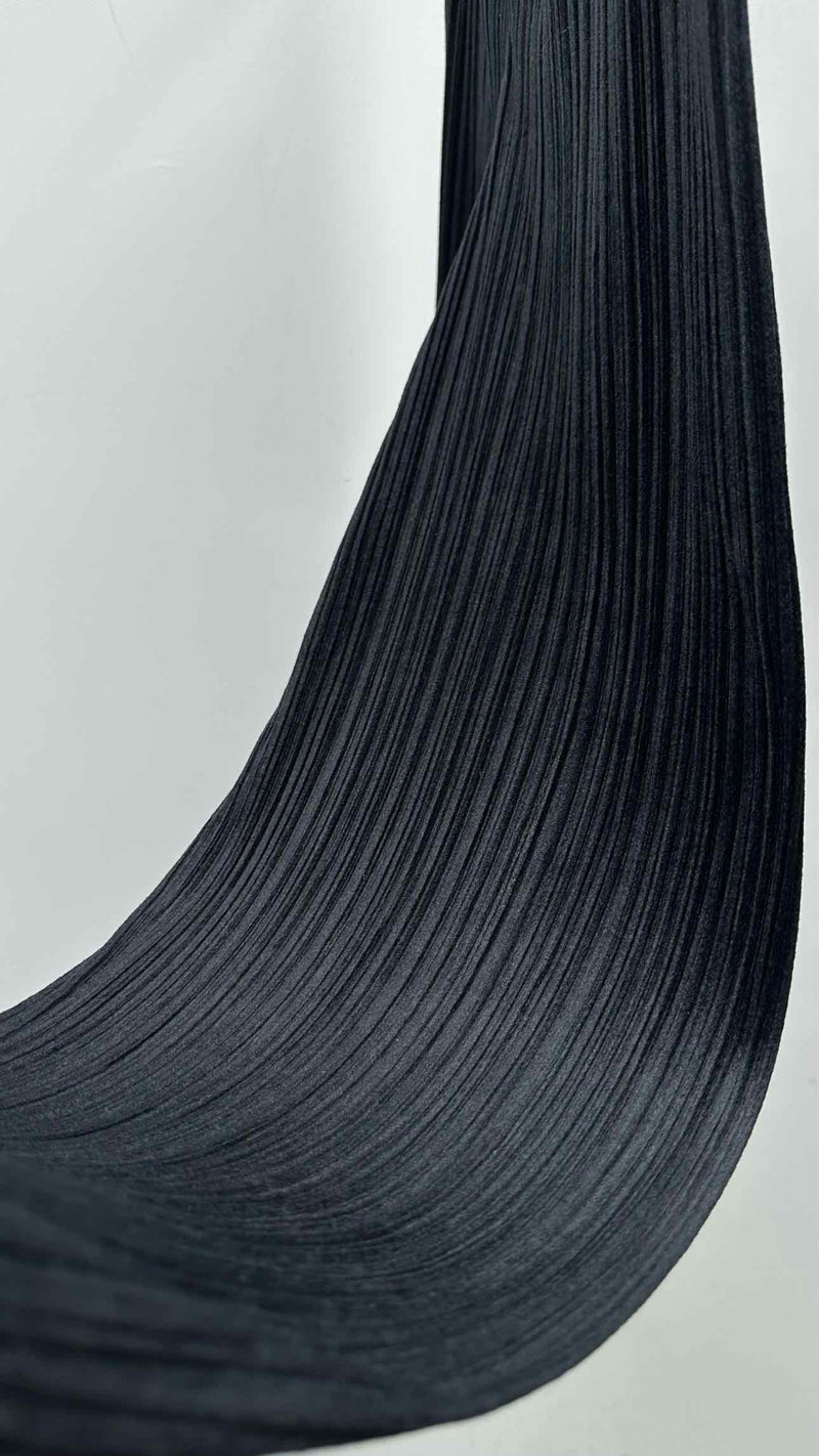 Pleats Please Velvet Pleated Pants – TOKIO7